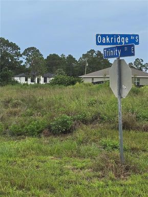 759 OAKRIDGE AVENUE S