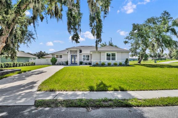 840 OAKS SHORES ROAD