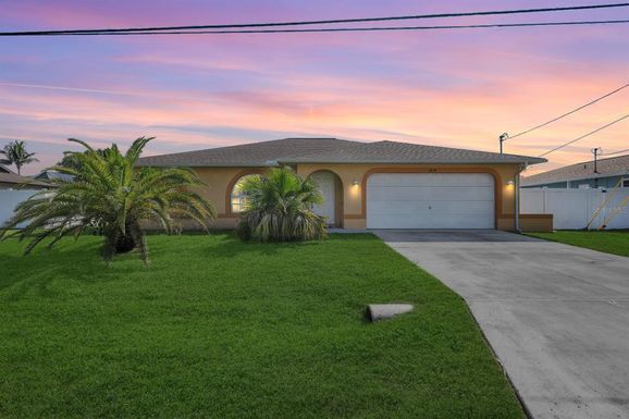 1438 SE 23RD STREET