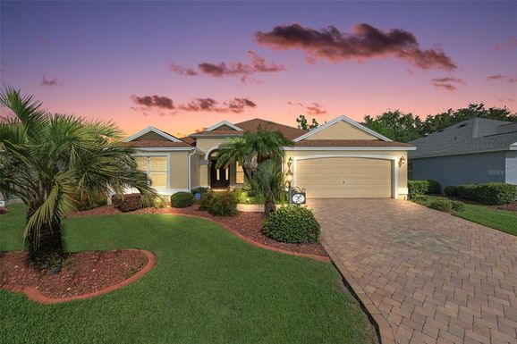 752 MAYBANK LOOP