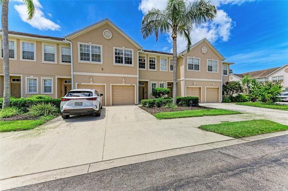 3934 YELLOWSTONE CIRCLE
