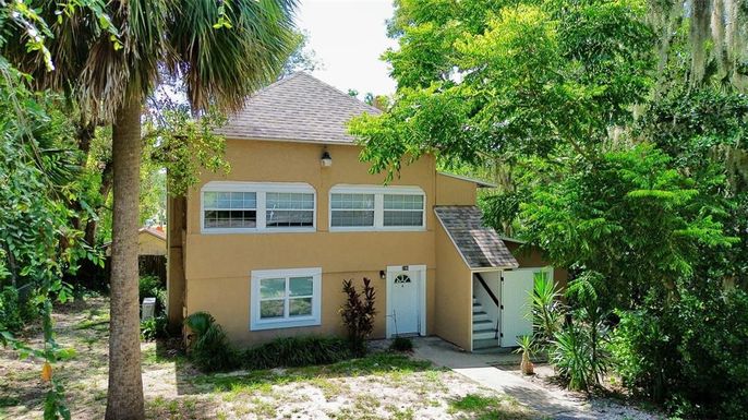 740 N SANS SOUCI AVENUE