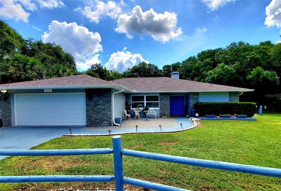 10112 INDIAN MOUND DRIVE