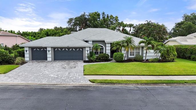 4888 WINTERHAVEN DRIVE