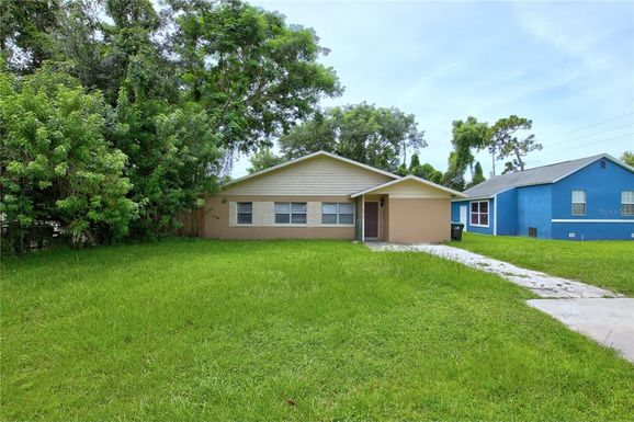2312 CALLOWAY DRIVE