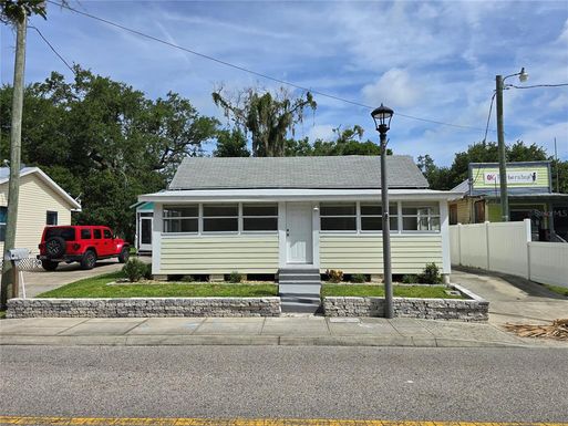 541 WASHINGTON STREET