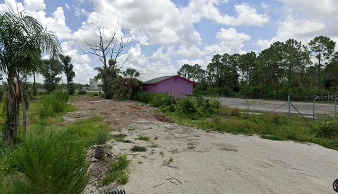 12195 TAMIAMI TRAIL