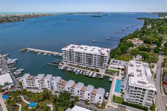 920 N OSCEOLA AVENUE UNIT 403