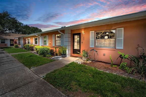 2250 DRUID ROAD E UNIT 403