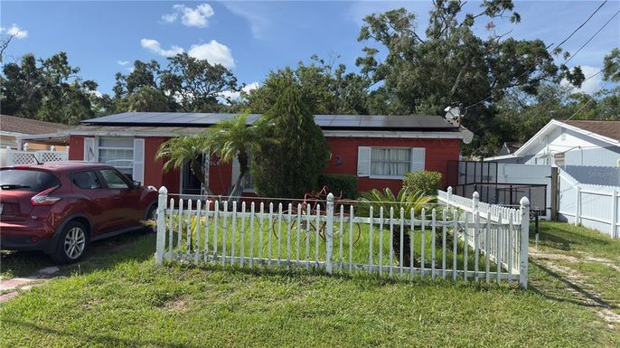 1519 W LAMBRIGHT STREET