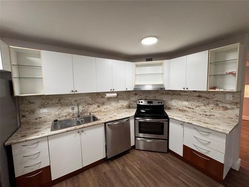 1500 AVE LOS ROMEROS UNIT 703