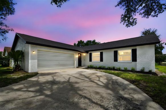 100 WOODFIELD COURT