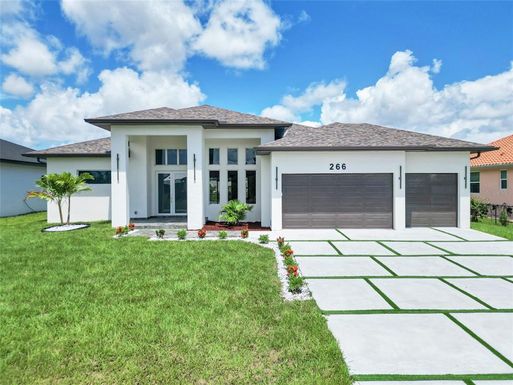 266 W PINE VALLEY LANE