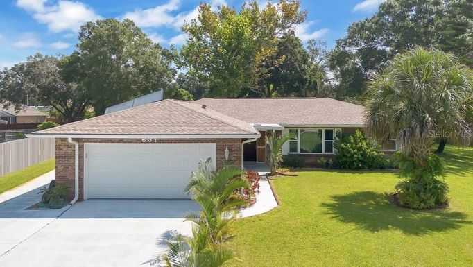631 DUNDEE CIRCLE