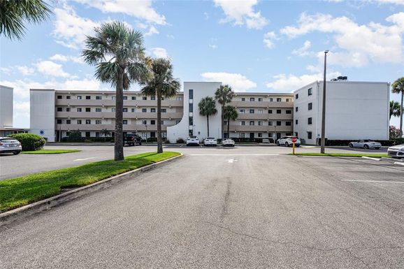 2467 S WASHINGTON AVENUE UNIT 303B