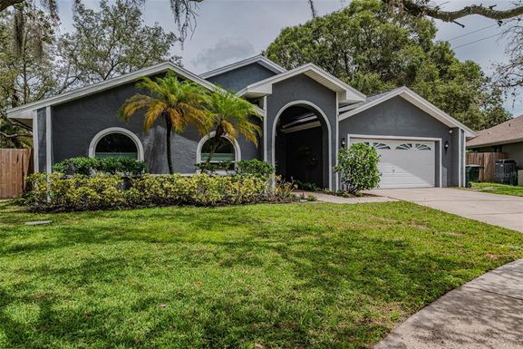 1014 BRAMBLEWOOD COURT