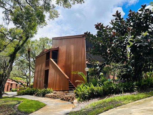 1050 E MICHIGAN ST UNIT 1050B