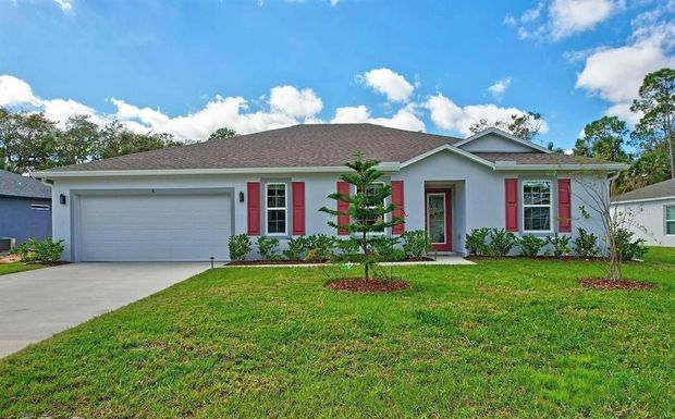 6 PINE BLUFF LANE