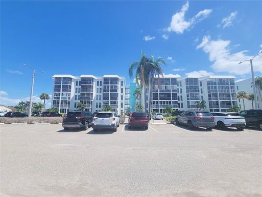 4900 38TH WAY S UNIT 302