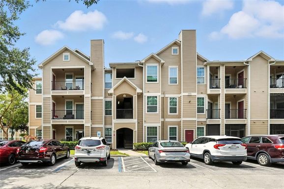 2025 ERVING CIRCLE UNIT 203