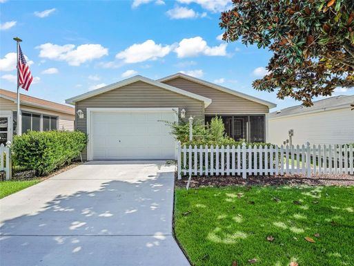 1322 HOLLYBERRY PLACE