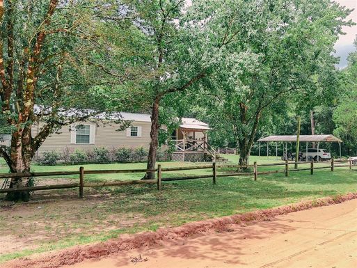 2107 DENISE ST