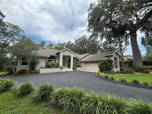 750 NW SNUG HARBOR ROAD