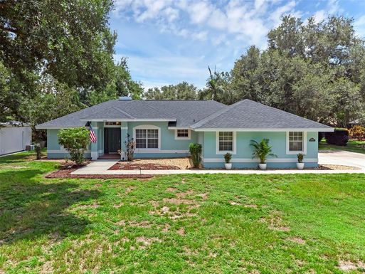 10708 LAKE HILL DRIVE