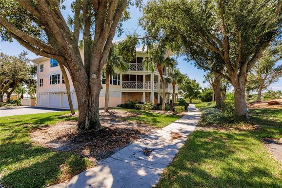 11000 PLACIDA ROAD UNIT 2201