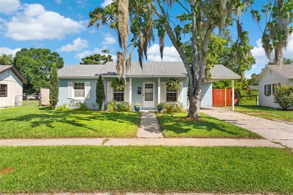 5614 CARRIS COURT