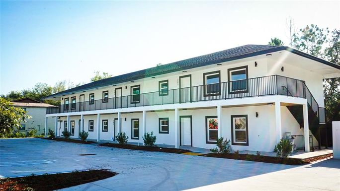 2201 CONWAY DRIVE UNIT 2201