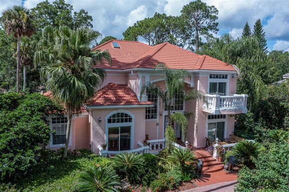 5393 SHORELINE CIRCLE