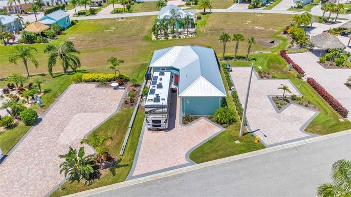 2829 SNOWY EGRET DRIVE