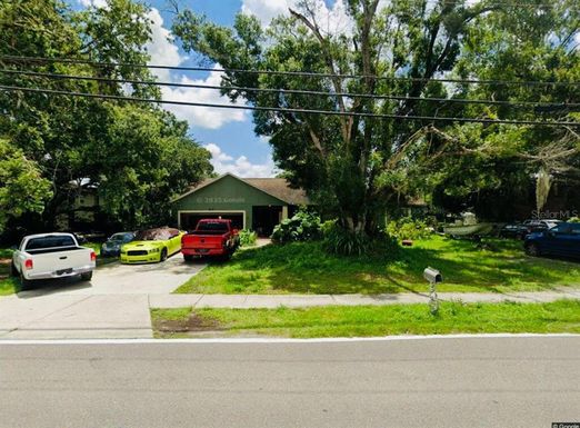 8417 N MANHATTAN AVENUE