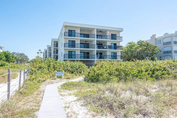 3200 GULF BOULEVARD UNIT 205