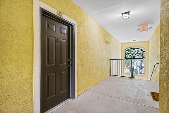 10108 COURTNEY OAKS CIRCLE UNIT 304