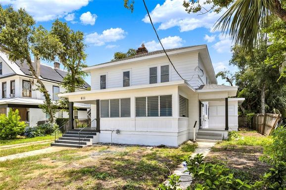 611 S GROVE STREET UNIT 2