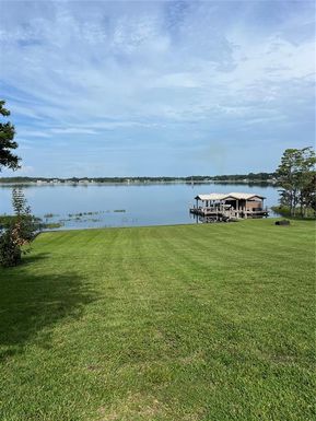 2624 MIDSUMMER DRIVE