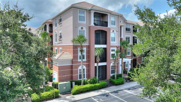 1351 VENEZIA COURT UNIT 101