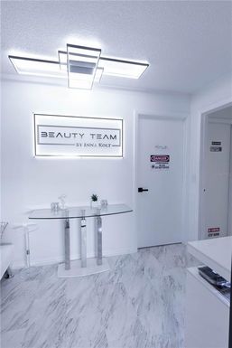 1 FARRADAY LN UNIT 2B