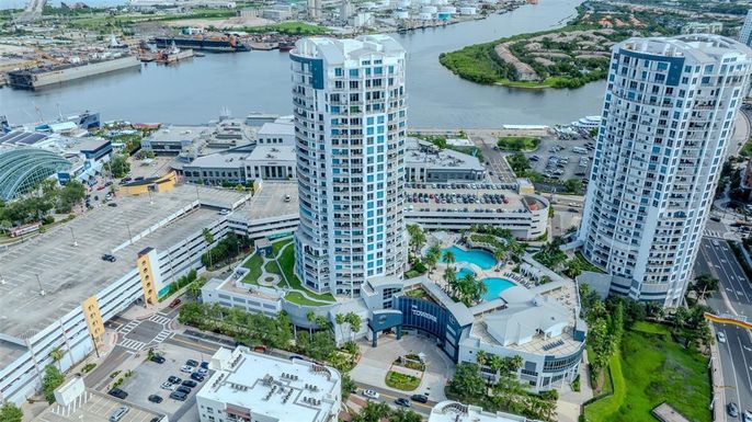 1209 E CUMBERLAND AVENUE UNIT 2902