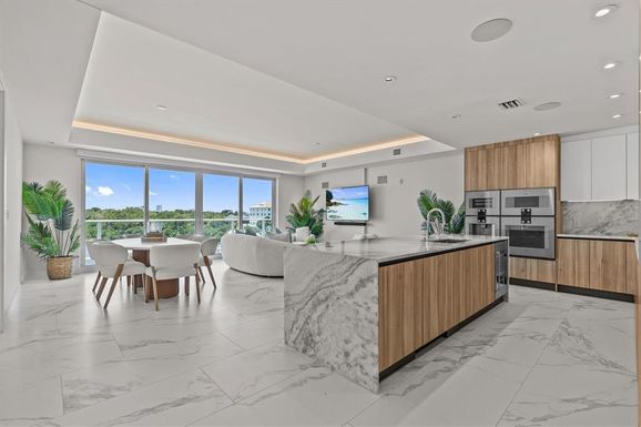 1020 SUNSET POINT ROAD UNIT 310