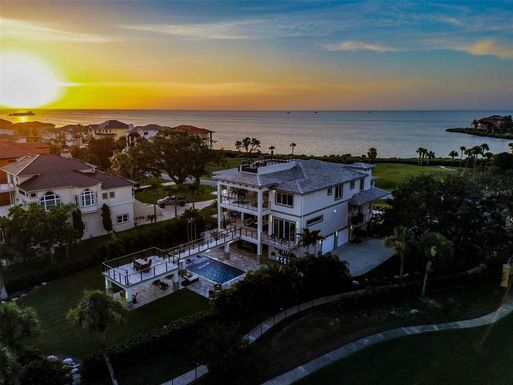 4508 HARBORPOINTE DRIVE