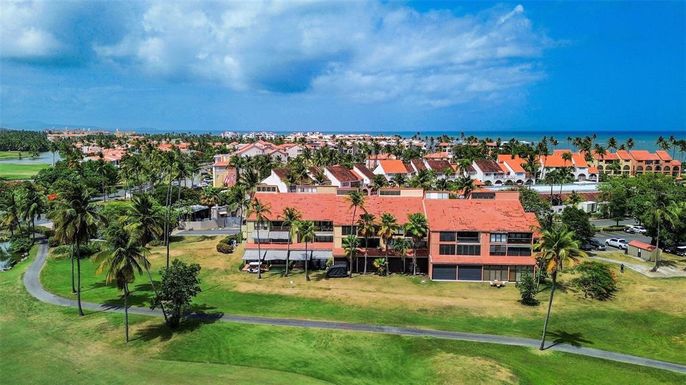 Beach Village BEACH VILLAGE UNIT 321