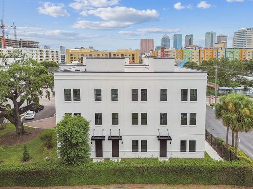 809 E 3RD AVENUE UNIT 3