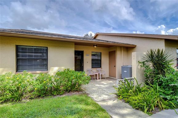 38411 COTTONWOOD PLACE