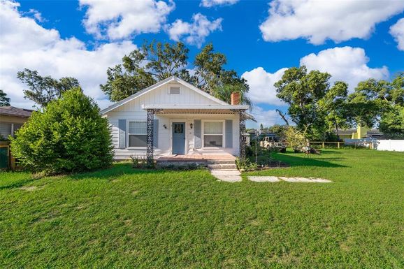 1420 E LAKEVIEW AVENUE