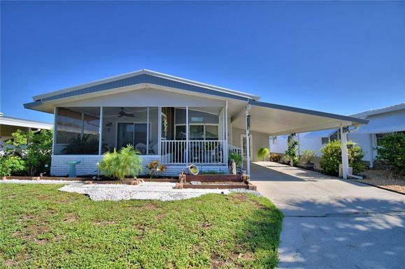 4192 ROLLING OAKS DRIVE