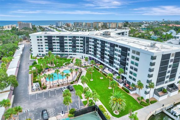 5855 MIDNIGHT PASS ROAD UNIT 314