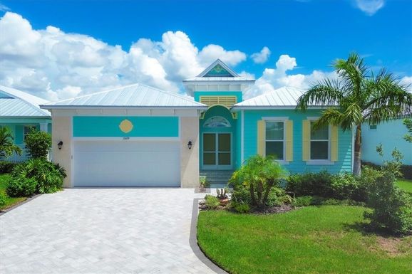 10439 COQUINA COURT